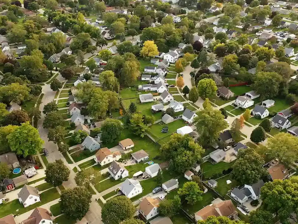 Selling a Rental Property: Is a Cash Offer the Right Choice for Landlords?