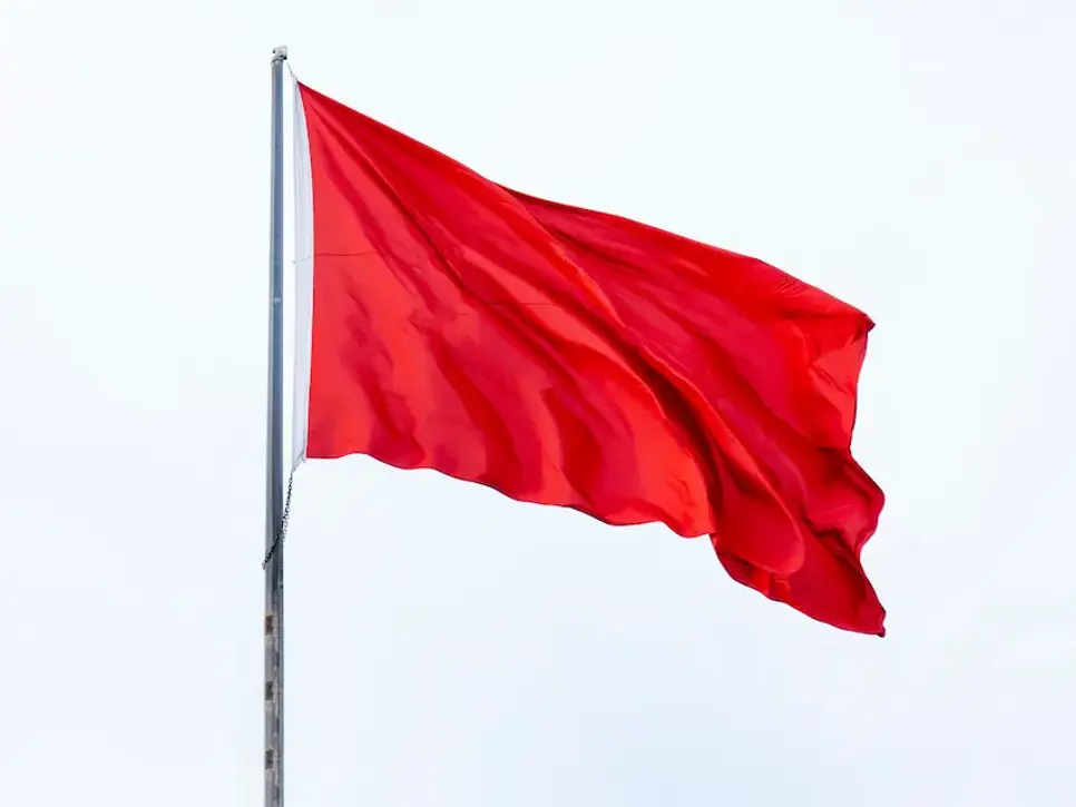 Red Flags to Watch for When Selecting a Cash Buyer in Milwaukee